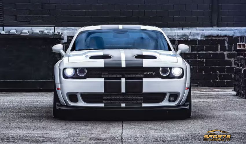 Is challenger a sports car or muscle car